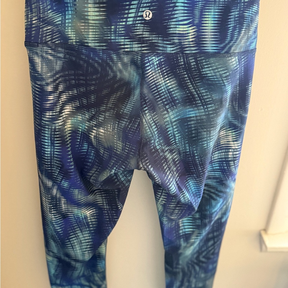 Lululemon Blue Patterned Leggings